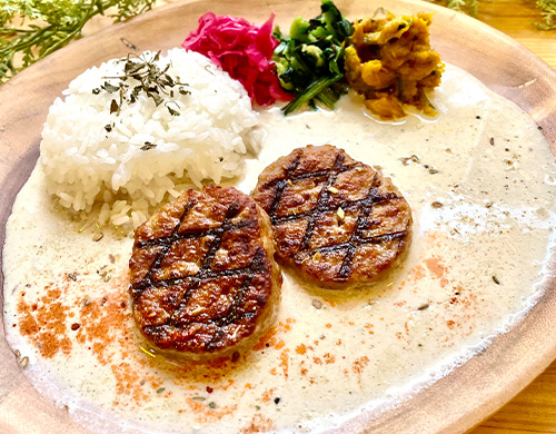 白いバーグカレー